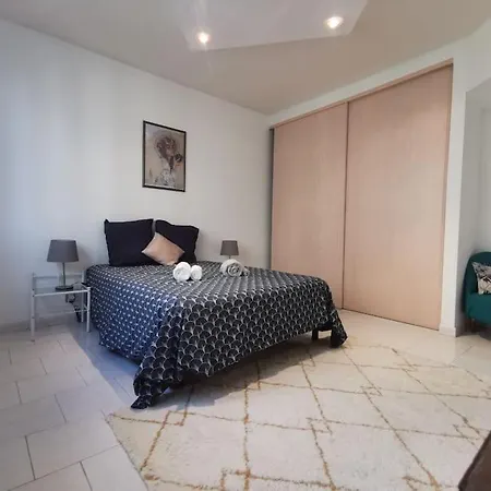 Apartment Boulevard De Geneve *